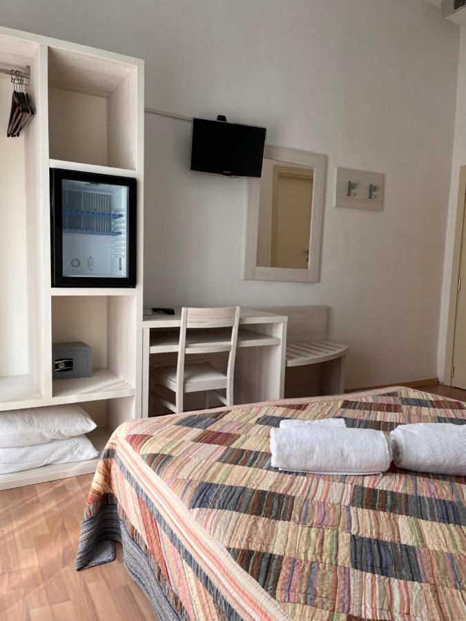Hotel Stella D'Italia - Nuova Gestione Rimini Eksteriør billede