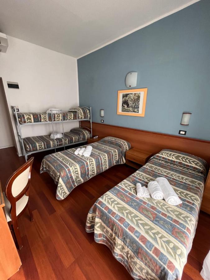 Hotel Stella D'Italia - Nuova Gestione Rimini Eksteriør billede