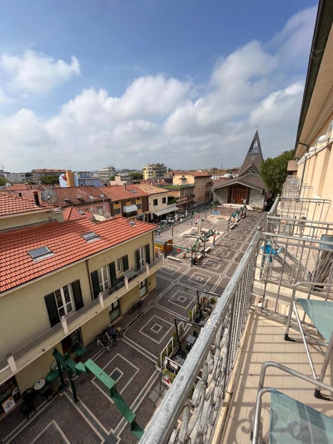 Hotel Stella D'Italia - Nuova Gestione Rimini Eksteriør billede
