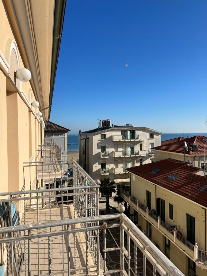 Hotel Stella D'Italia - Nuova Gestione Rimini Eksteriør billede