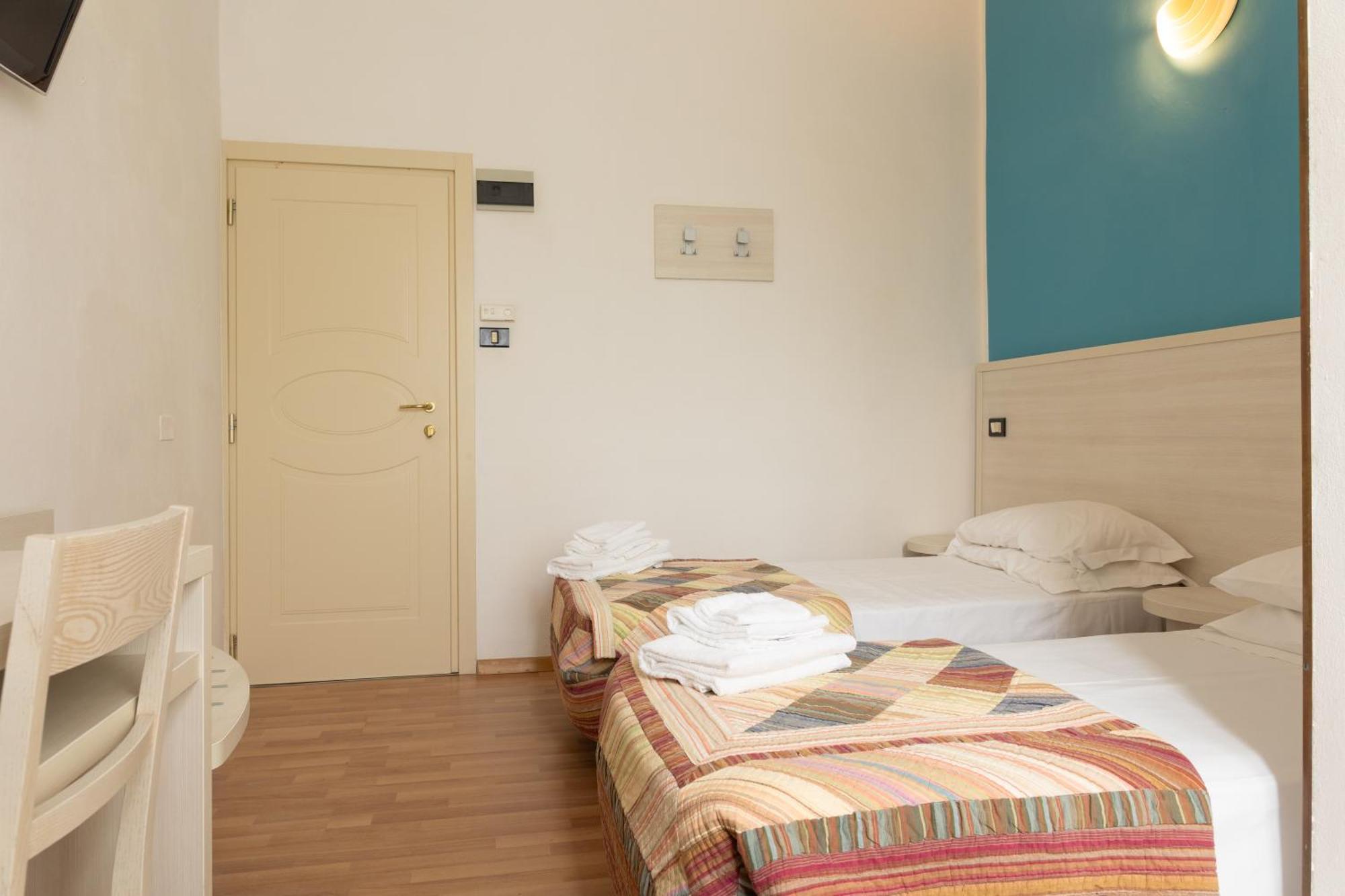 Hotel Stella D'Italia - Nuova Gestione Rimini Eksteriør billede